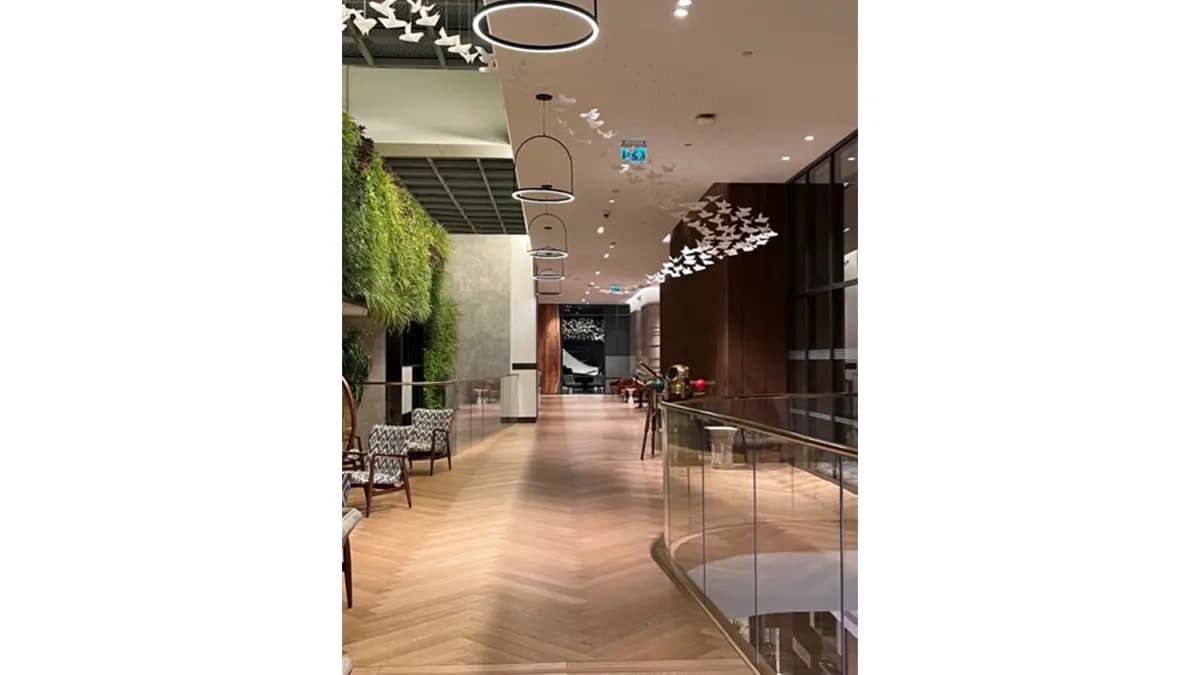Bay Club – view 8