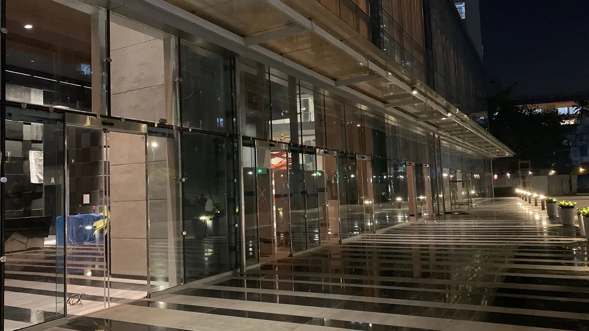Kohinoor Square Towers – view 3