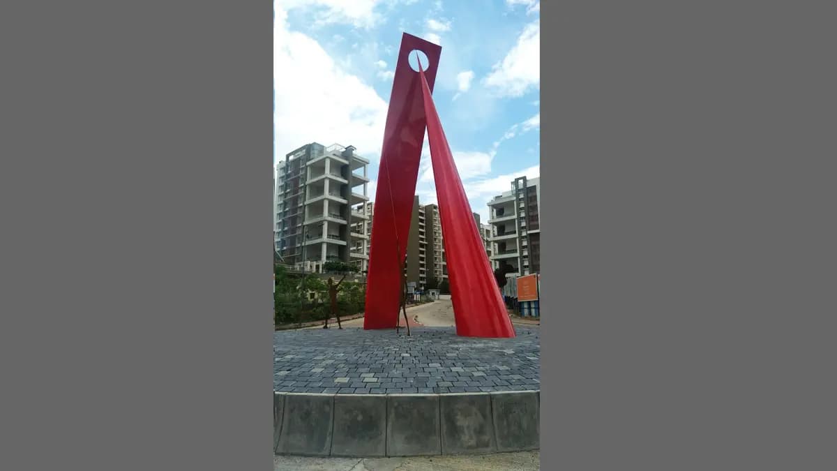Sculpture – view 2